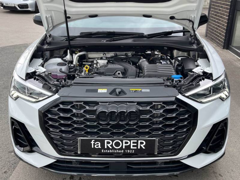 Audi Q3 Sportback   Registered:2023(73)