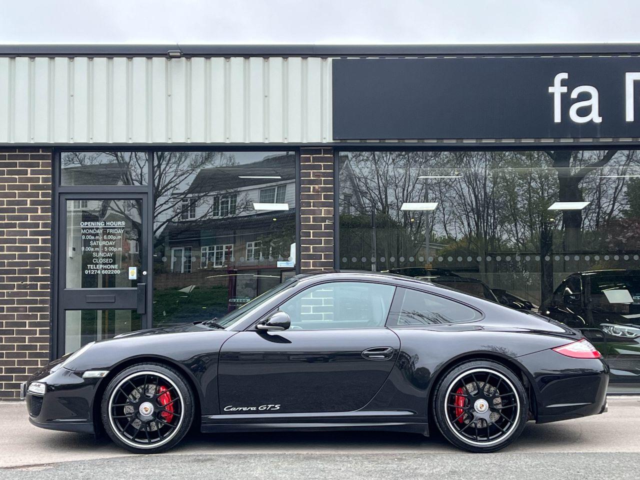 Porsche 911 997 3.8 Carrera GTS PDK 408ps Coupe Petrol Basalt Black Metallic