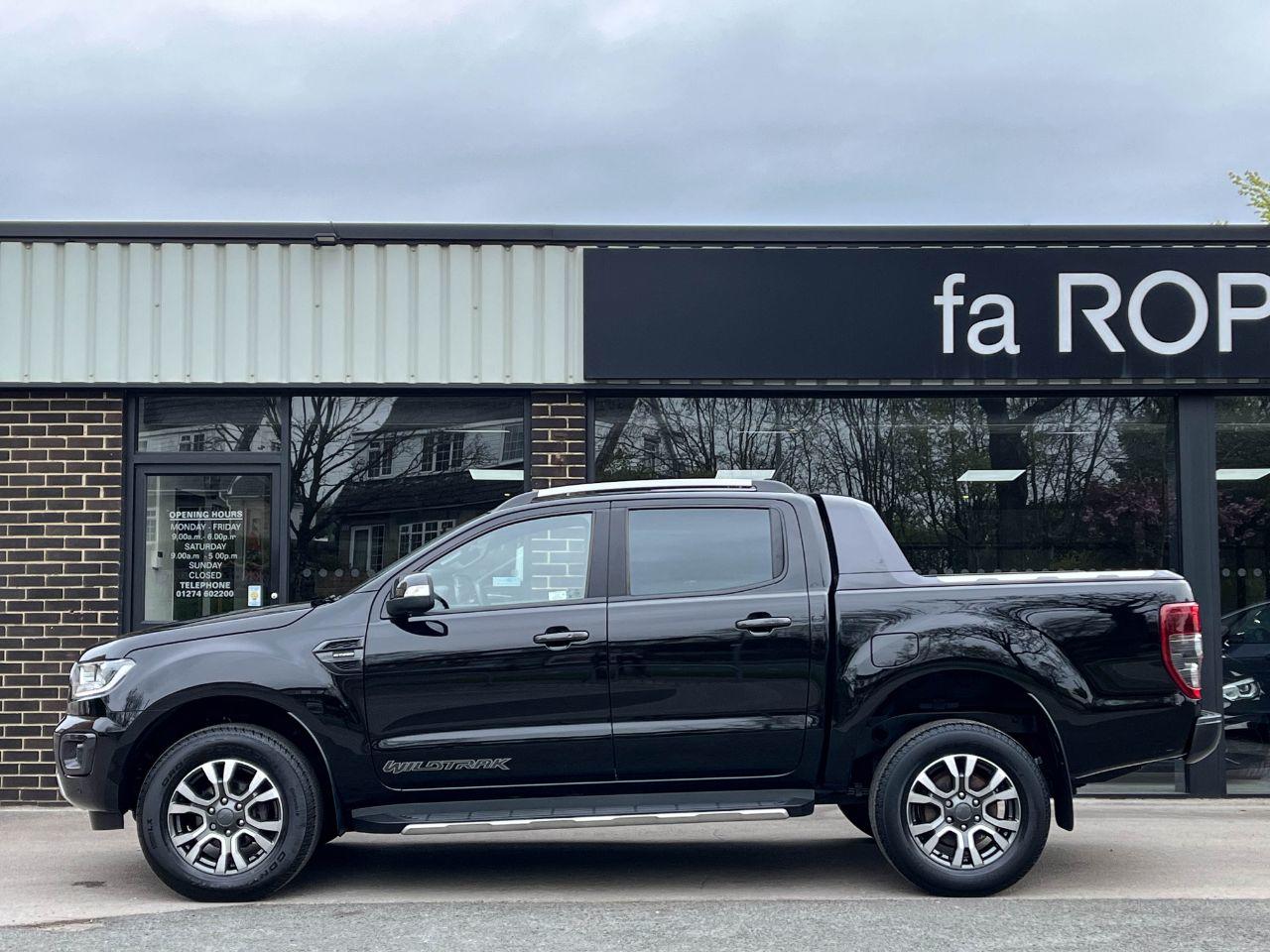 Ford Ranger Double Cab Pick Up Wildtrak 2.0 EcoBlue Auto 213ps Pick Up Diesel Agate Black Metallic