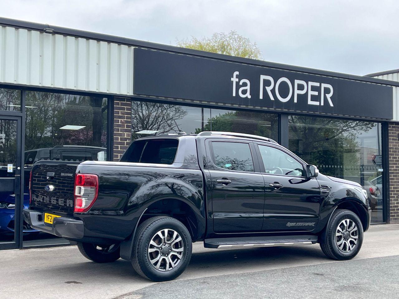 Ford Ranger Double Cab Pick Up Wildtrak 2.0 EcoBlue Auto 213ps Pick Up Diesel Agate Black Metallic