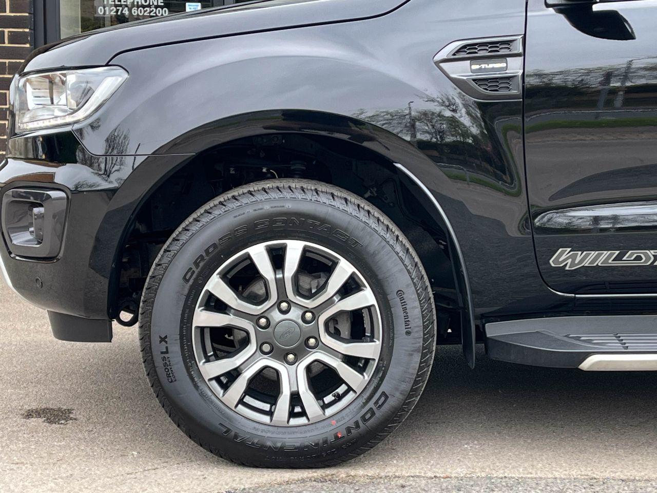 Ford Ranger Double Cab Pick Up Wildtrak 2.0 EcoBlue Auto 213ps Pick Up Diesel Agate Black Metallic