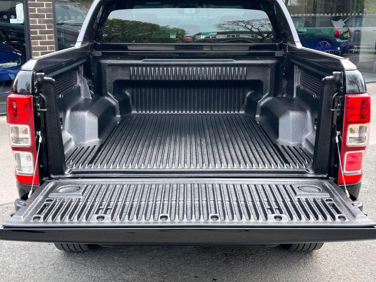 Ford Ranger Double Cab Pick Up Wildtrak 2.0 EcoBlue Auto 213ps Pick Up Diesel Agate Black Metallic
