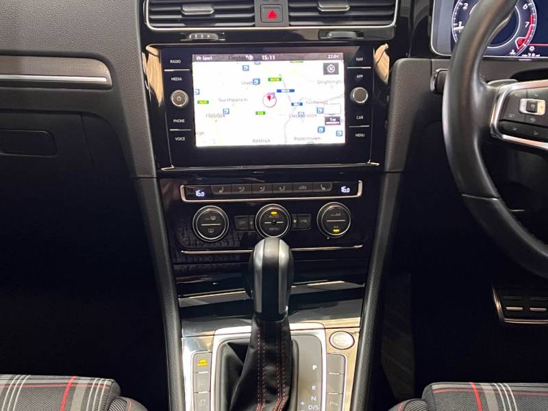 Volkswagen Golf   Registered:2019(69)