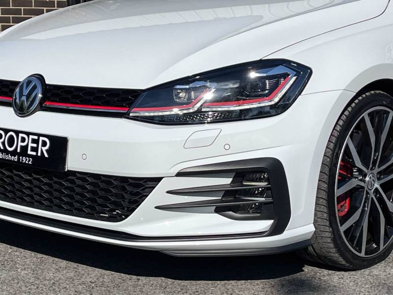 Volkswagen Golf   Registered:2019(69)