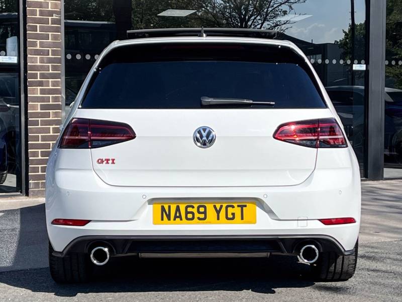 Volkswagen Golf   Registered:2019(69)