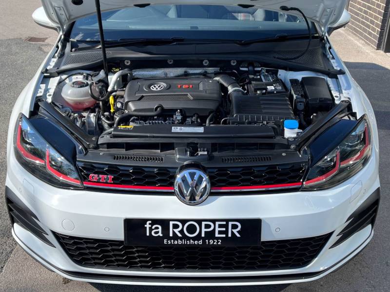 Volkswagen Golf   Registered:2019(69)