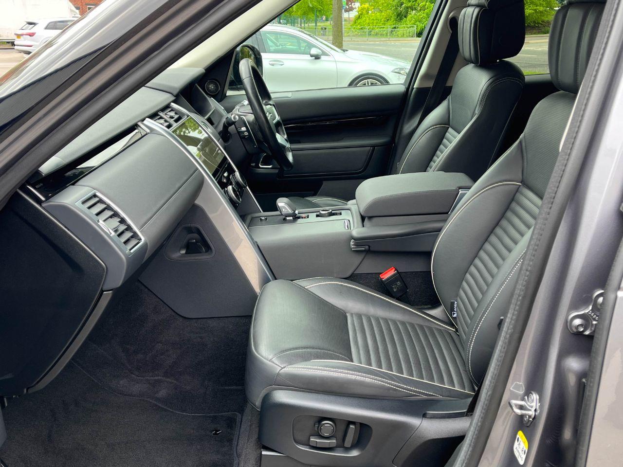 Land Rover Discovery Commercial D300 3.0 MHEV HSE 4WD Auto Commercial Diesel Eiger Grey Metallic