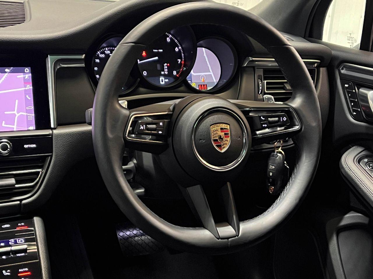 Porsche Macan 2.0T 4WD PDK Estate Petrol Volcano Grey Metallic