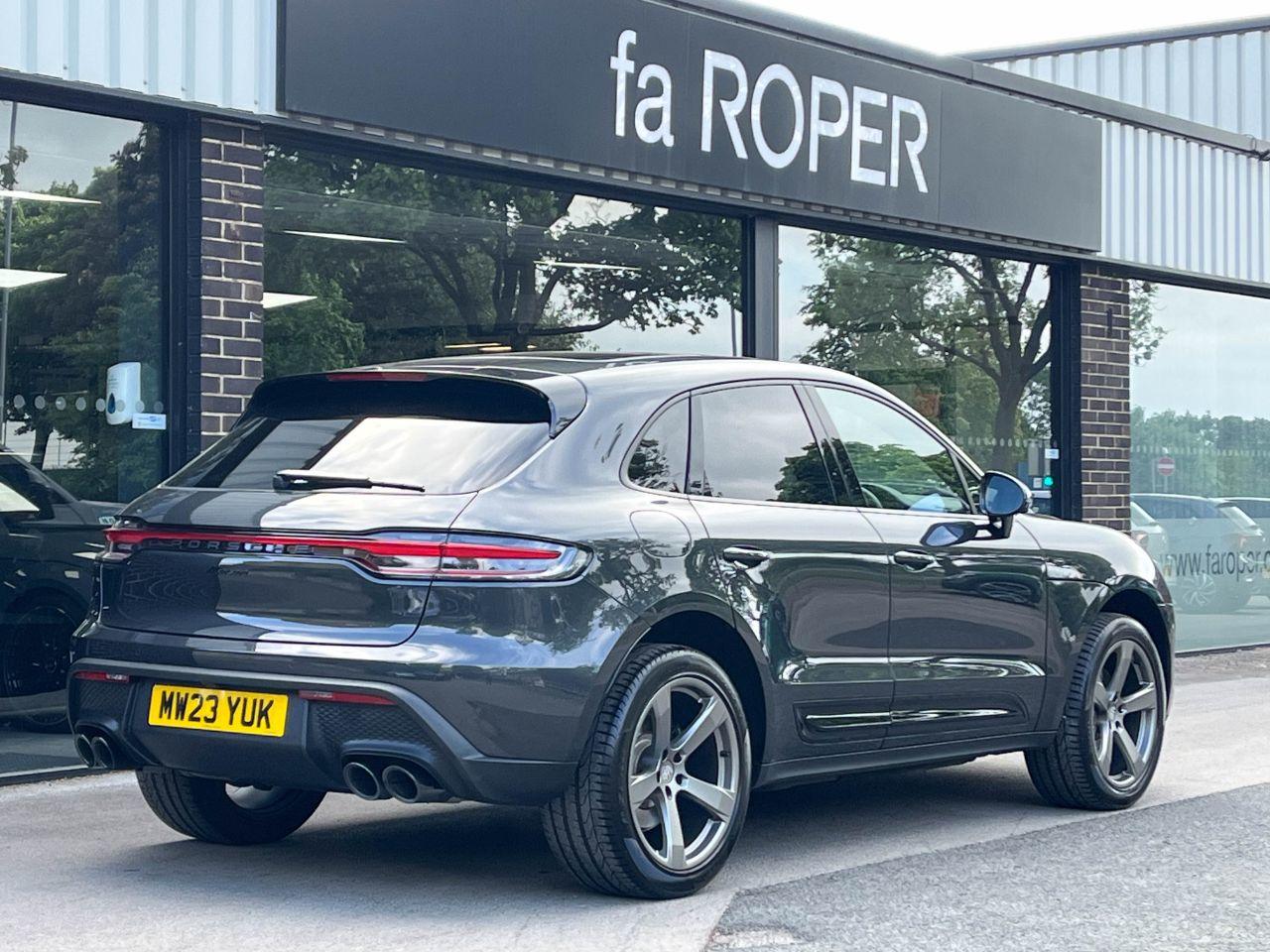 Porsche Macan 2.0T 4WD PDK Estate Petrol Volcano Grey Metallic
