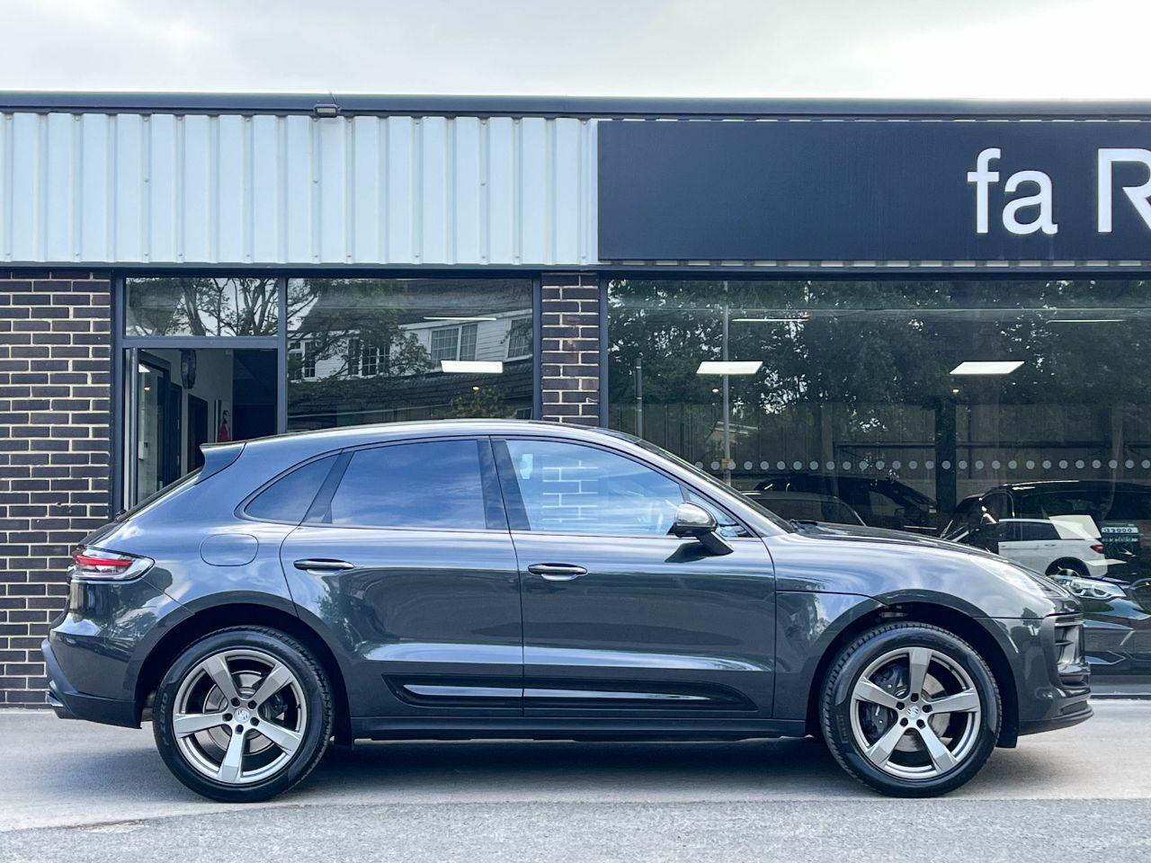 Porsche Macan 2.0T 4WD PDK Estate Petrol Volcano Grey Metallic