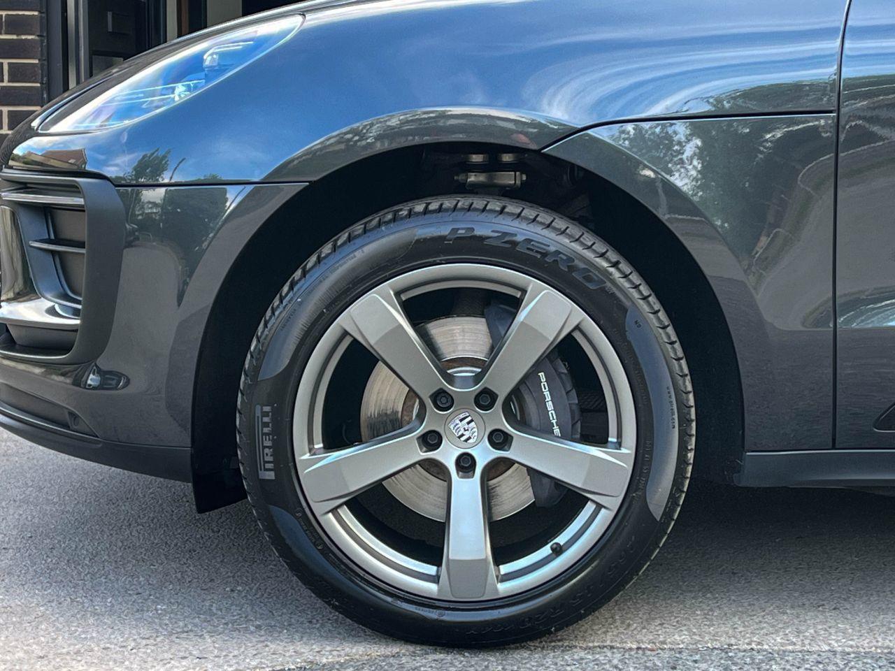 Porsche Macan 2.0T 4WD PDK Estate Petrol Volcano Grey Metallic