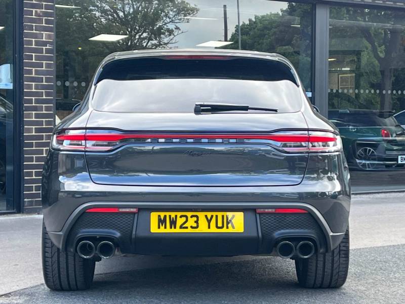 Porsche Macan   Registered:2023(23)