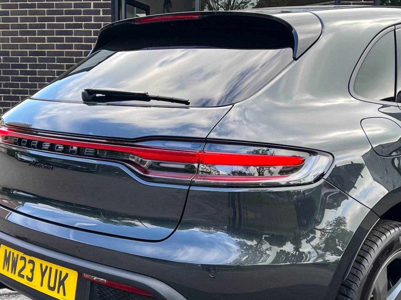 Porsche Macan 2.0T 4WD PDK Estate Petrol Volcano Grey Metallic