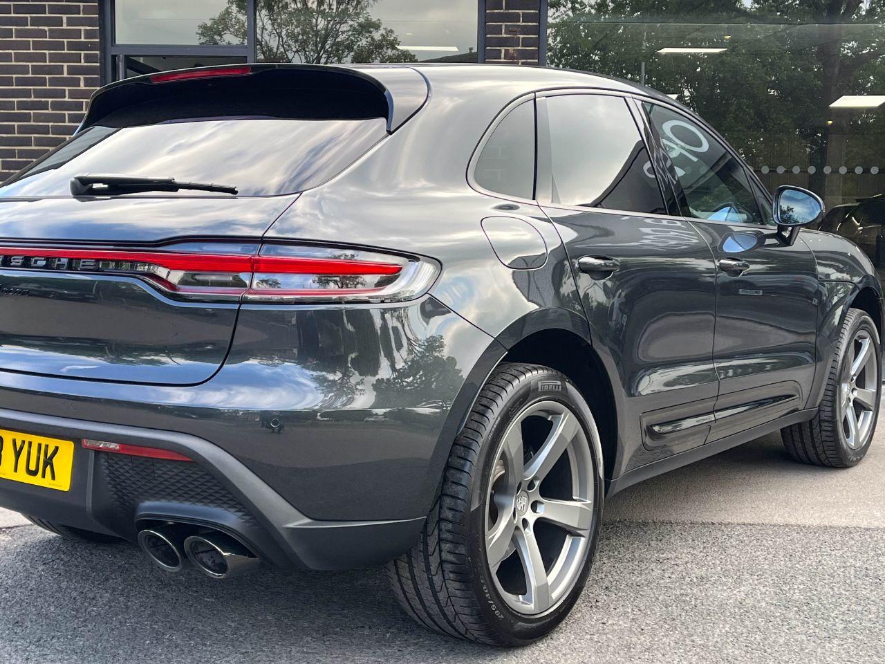 Porsche Macan 2.0T 4WD PDK Estate Petrol Volcano Grey Metallic