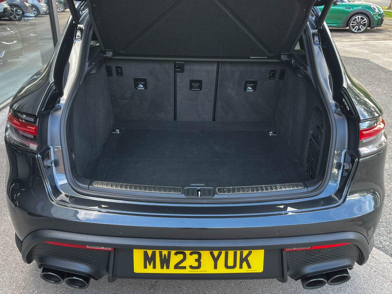 Porsche Macan 2.0T 4WD PDK Estate Petrol Volcano Grey Metallic