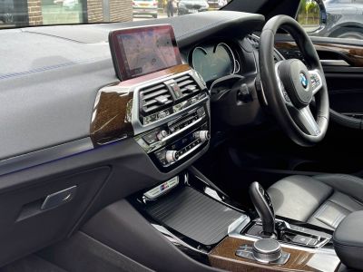 BMW X3 3.0 xDrive M40d Auto 326ps Estate Diesel Phytonic Blue Metallic