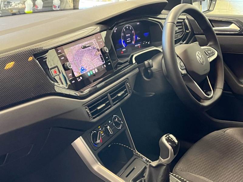 Volkswagen Polo   Registered:2024(24)