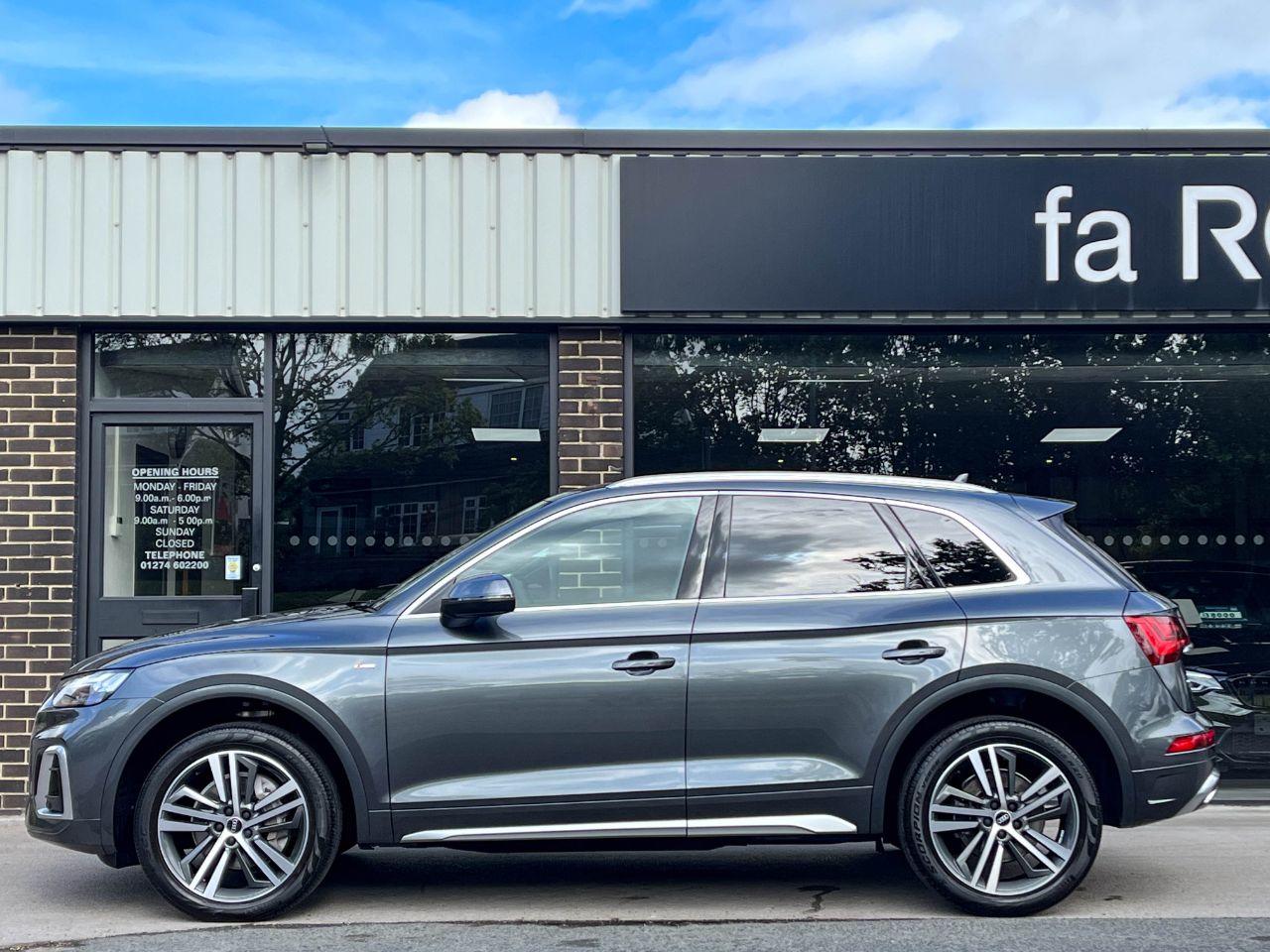 Audi Q5 2.0 TFSI 45 S Line quattro S tronic Auto 265ps Estate Petrol Daytona Grey Metallic