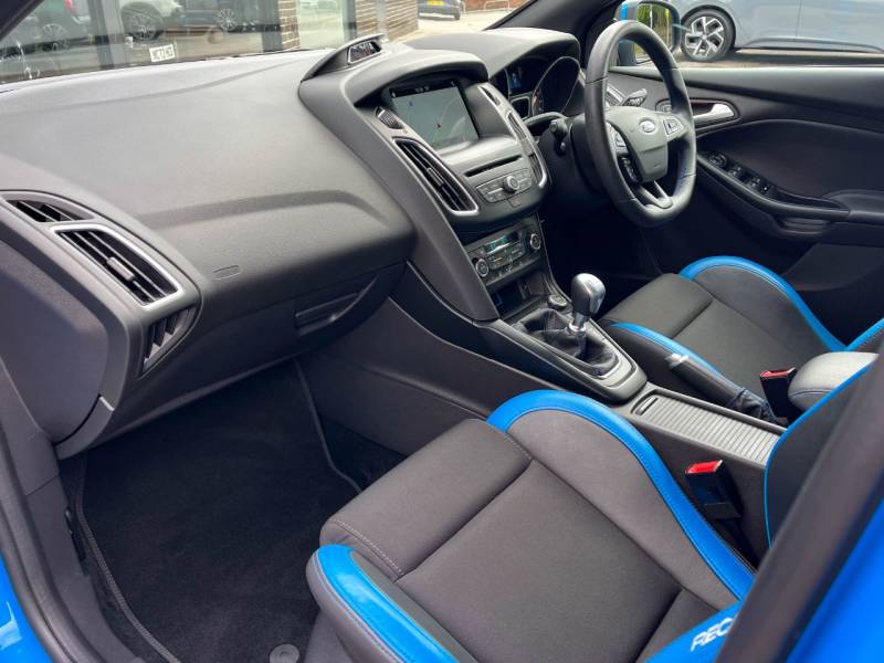 Ford Focus RS   Registered:2018(18)