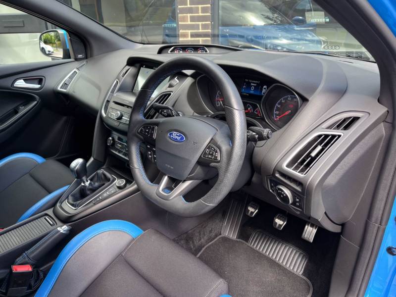 Ford Focus RS   Registered:2018(18)