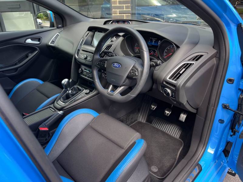 Ford Focus RS   Registered:2018(18)