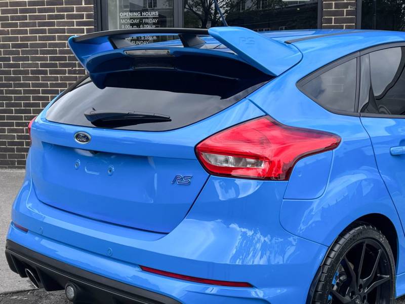 Ford Focus RS   Registered:2018(18)