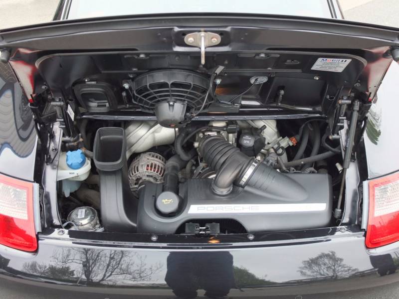 Porsche 911   Registered:2006(06)