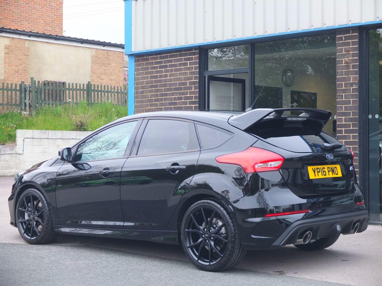 Ford Focus RS 2.3 EcoBoost RS Lux Pack +++Spec Hatchback Petrol Shadow Black Mica