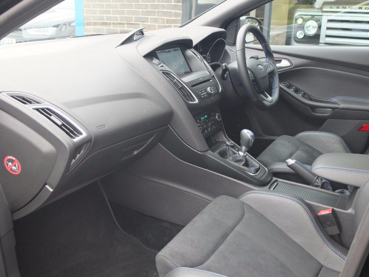 Ford Focus Rs 2.3 EcoBoost RS Lux Pack +++Spec Hatchback Petrol Shadow Black Mica