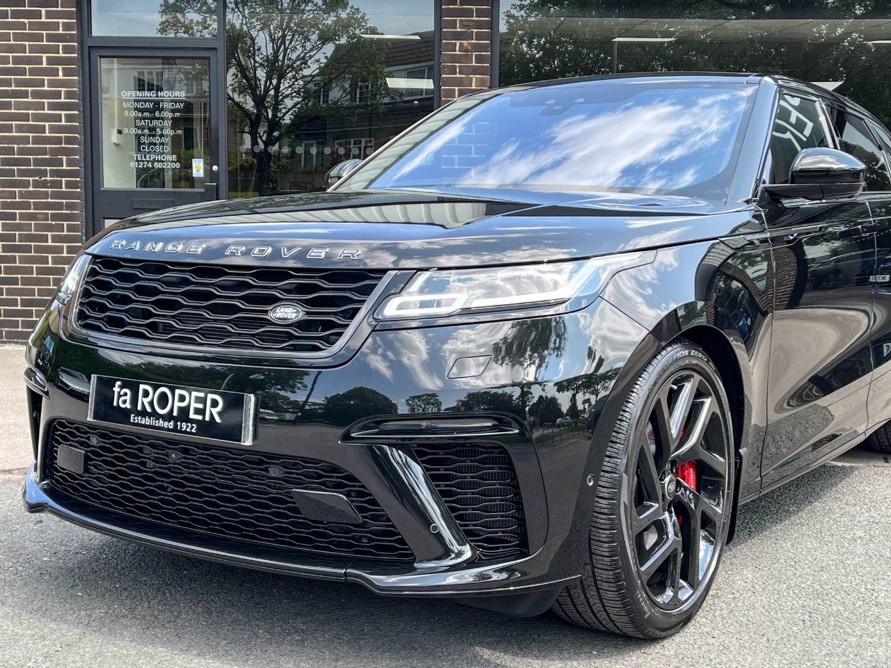 Land Rover Range Rover Velar 5.0 P550 SV Autobiography Dynamic Edition AWD Auto 550ps Estate Petrol Santorini Black Metallic