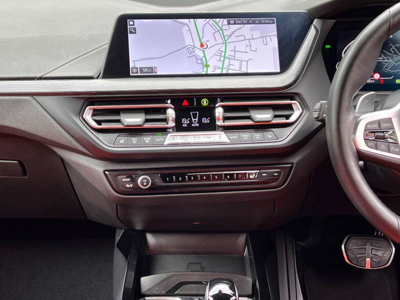 BMW 1 Series   Registered:2023(23)