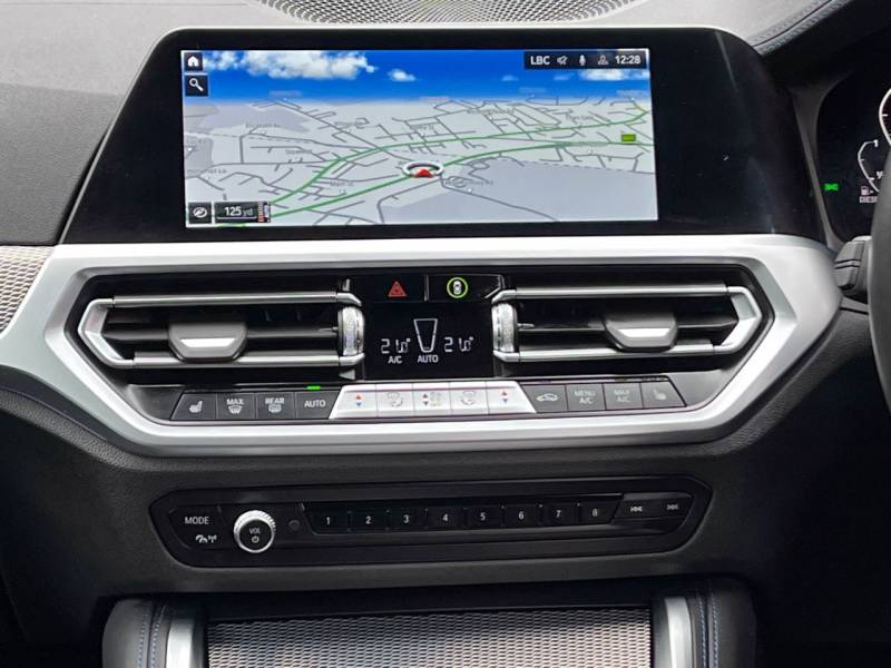 BMW 4 Series   Registered:2023(23)