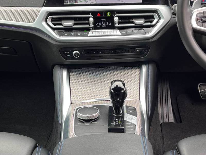 BMW 4 Series   Registered:2023(23)