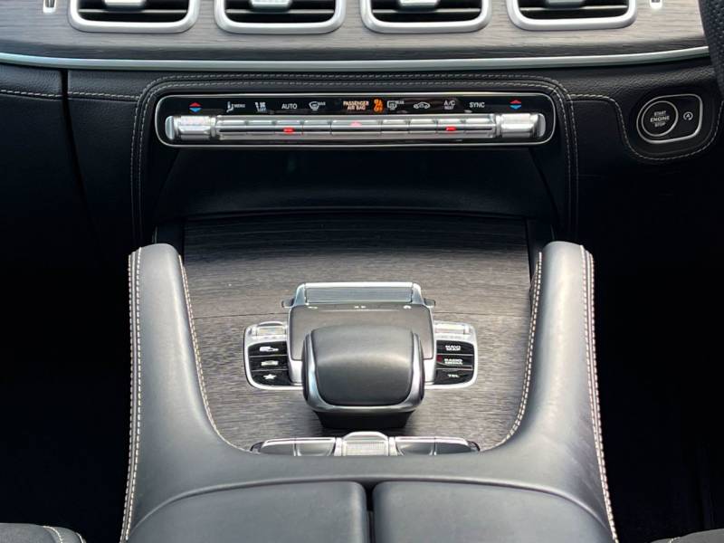 Mercedes Benz GLE   Registered:2021(21)