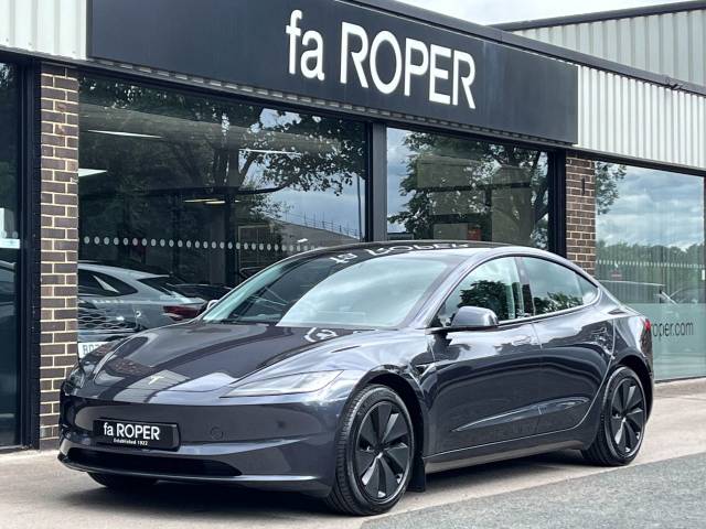 Tesla Model 3 Long Range All Wheel Drive Auto 306ps Saloon Electric Stealth Grey Metallic