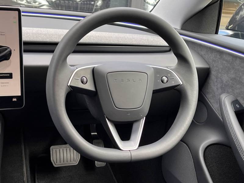 Tesla Model 3   Registered:2024(24)