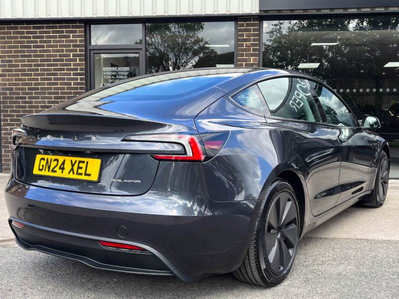 Tesla Model 3   Registered:2024(24)