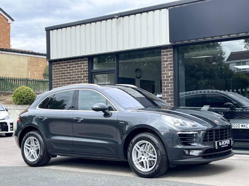 Porsche Macan   Registered:2017(17)