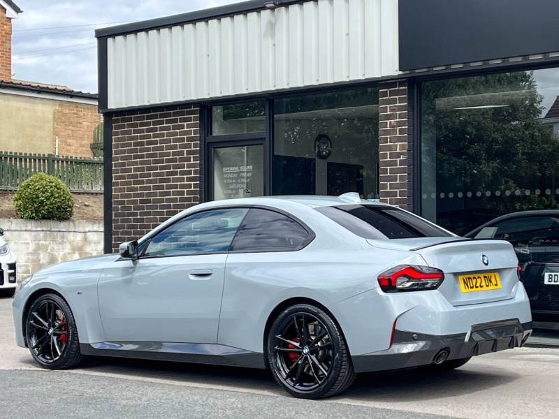 BMW 2 Series   Registered:2022(22)