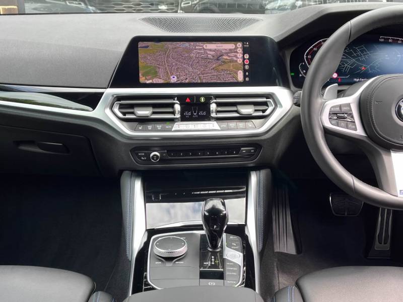 BMW 2 Series   Registered:2022(22)