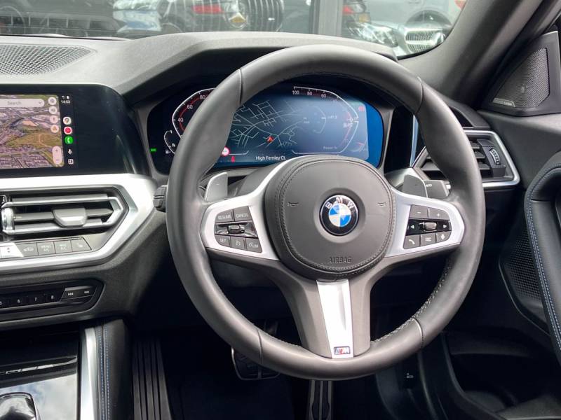 BMW 2 Series   Registered:2022(22)