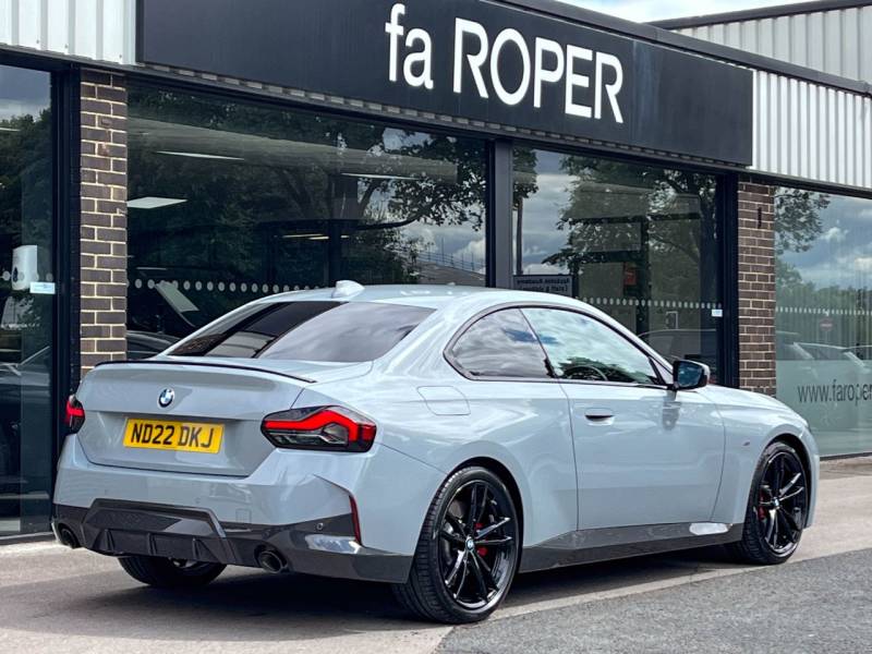 BMW 2 Series   Registered:2022(22)