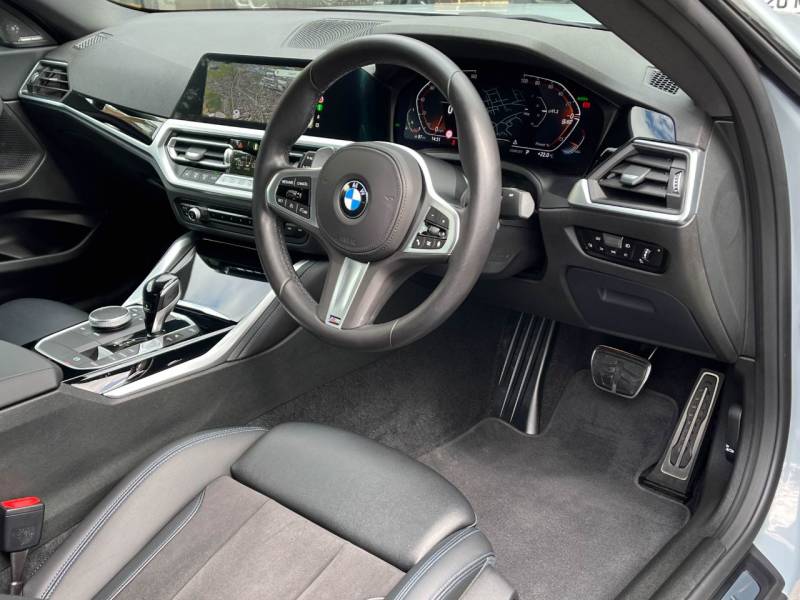 BMW 2 Series   Registered:2022(22)