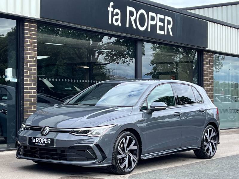 Volkswagen Golf   Registered:2024(24)