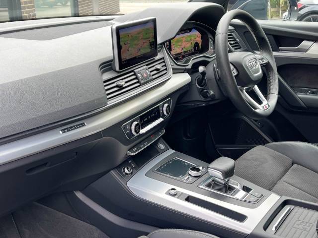 2018 Audi Q5 2.0T FSI quattro S Line S tronic 252ps