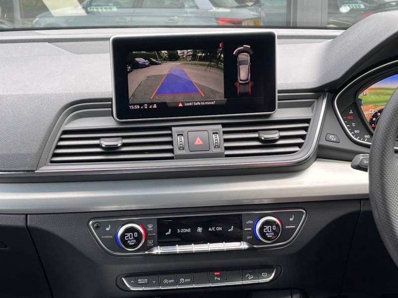 Audi Q5   Registered:2018(18)