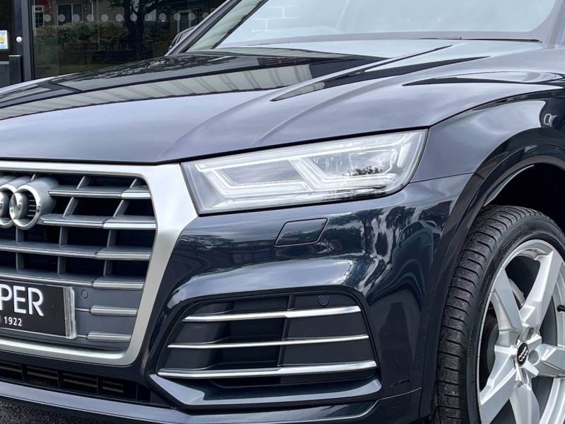 Audi Q5   Registered:2018(18)