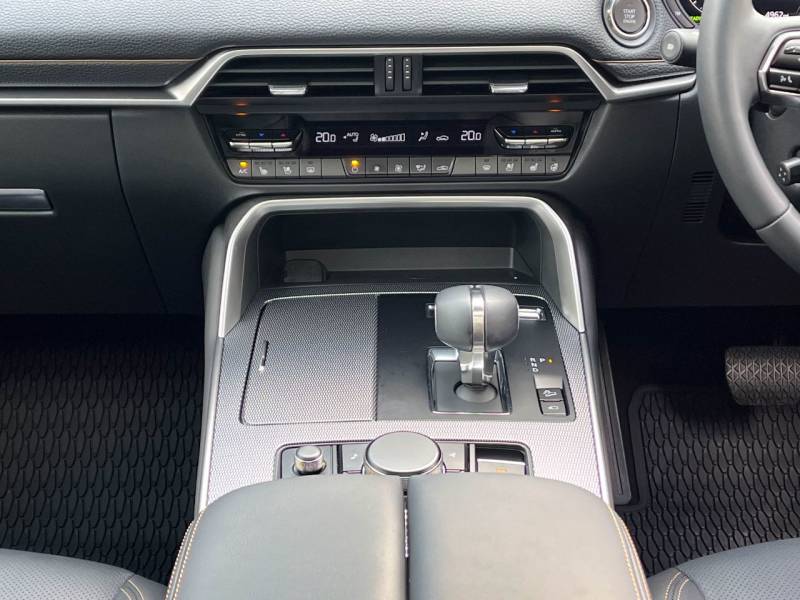 Mazda CX 60   Registered:2024(74)