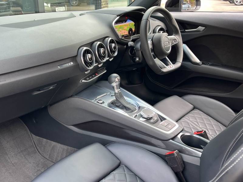 Audi TT Coupe   Registered:2022(22)