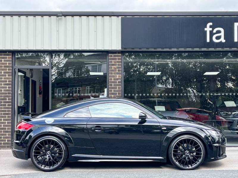 Audi TT Coupe   Registered:2022(22)